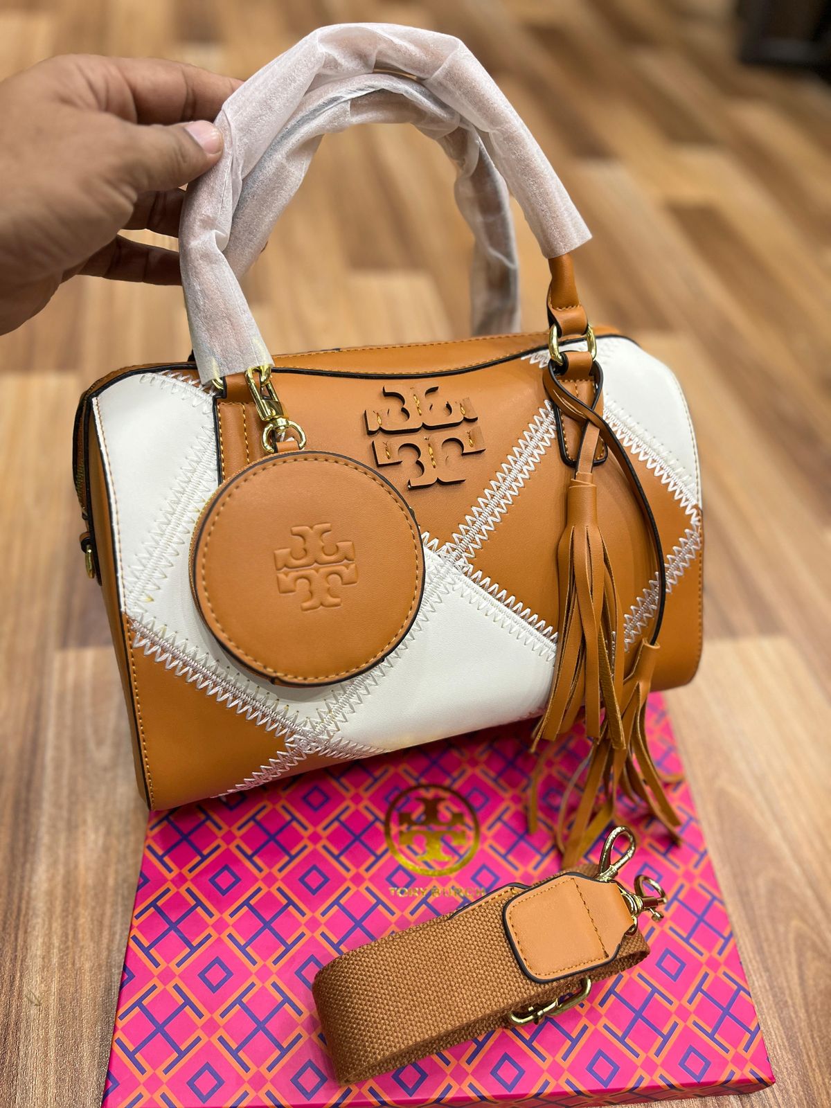 Tory burch duffle bag