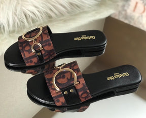 Christian dior slides