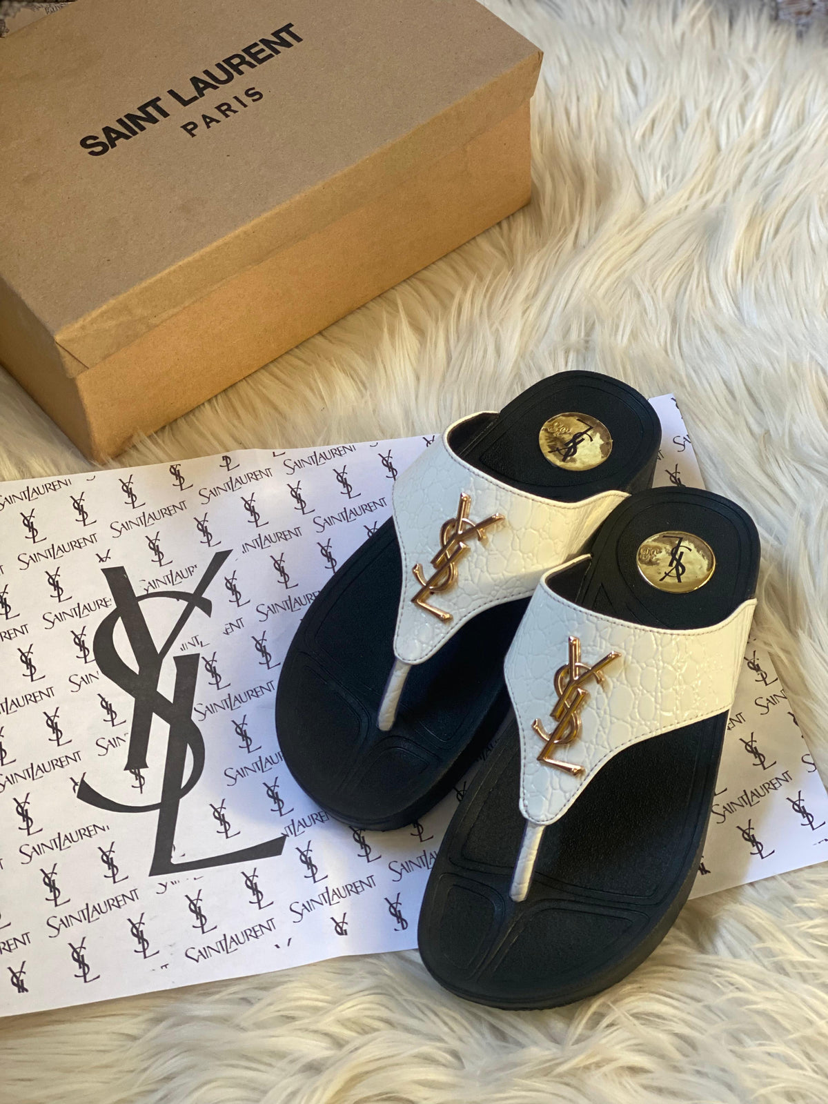 YSL SOFT FLIP FLOP
