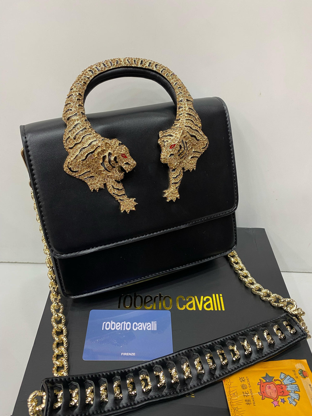 Roberto cavalli