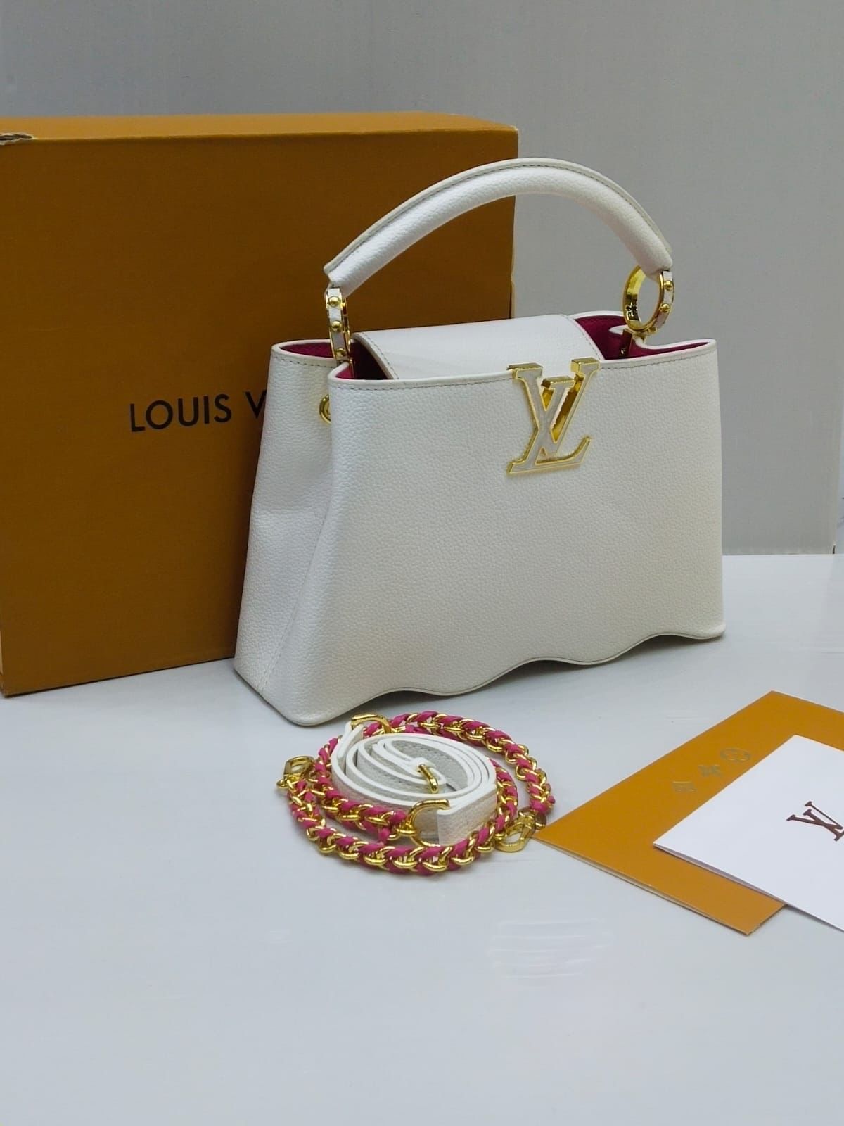 Lv cappiccines