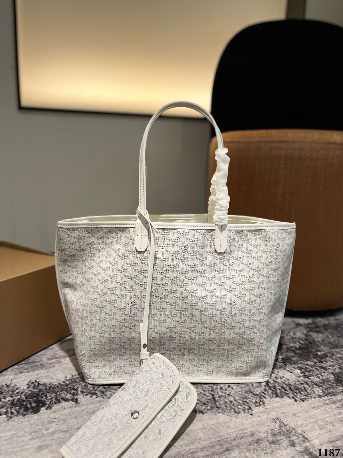 Goyard tote bags
